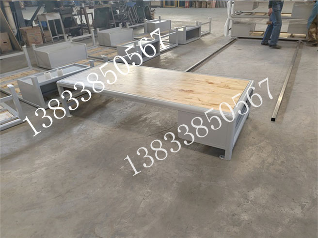 伊犁哈萨克监狱床具
